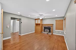 8758 Freesia Dr, Elk Grove, CA 95624 - Photo 24