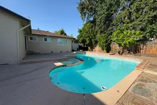 5274 Heritage Dr, Carmichael, CA 95608 - Photo 22