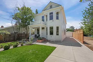 1402 51st St, Sacramento, CA 95819 - Photo 4