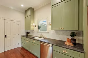 1402 51st St, Sacramento, CA 95819 - Photo 14