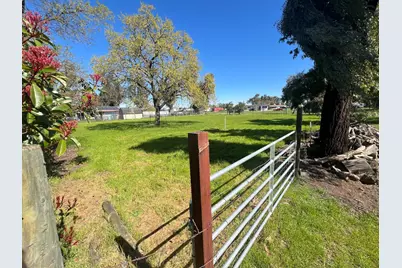 14076 Saradale Lane, Galt, CA 95632 - Photo 26