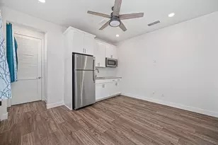 9704 Tangelo Cir, Elk Grove, CA 95624 - Photo 22