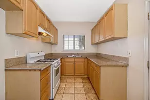 2224 17th St, Sacramento, CA 95818 - Photo 8