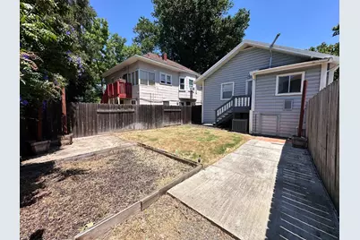 2224 17th Street, Sacramento, CA 95818 - Photo 26