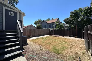 2224 17th St, Sacramento, CA 95818 - Photo 28