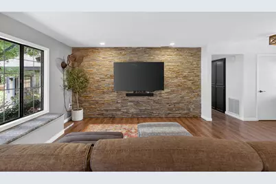 8757 Sharmead Way, Fair Oaks, CA 95628 - Photo 8