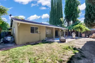 1226 Chehalem Dr, Modesto, CA 95350 - Photo 14