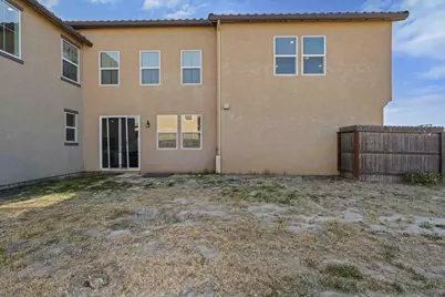 1765 W Woodward Avenue, Manteca, CA 95337 - Photo 32