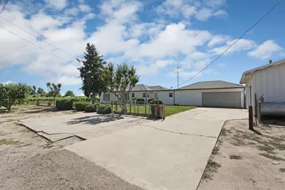 15661 Curry Avenue, Lodi, CA 95240 - Photo 6