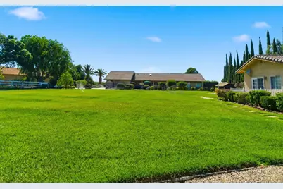 23472 Los Ranchos Drive, Tracy, CA 95304 - Photo 30