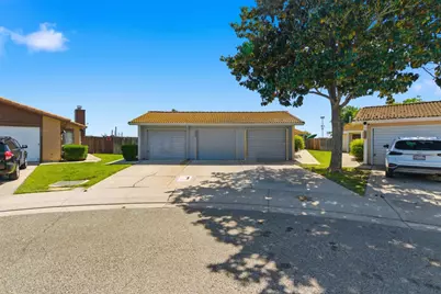 2828 Homewood Drive #13, Stockton, CA 95210 - Photo 2