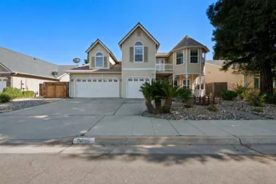 2693 E Lester Avenue, Fresno, CA 93720 - Photo 1