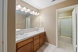 2693 E Lester Ave, Fresno, CA 93720 - Photo 22