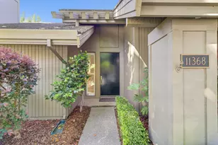 11368 Sutters Fort Way, Gold River, CA 95670 - Photo 4