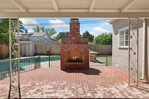 1162 Oxford Way, Stockton, CA 95204 - Photo 38