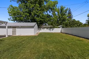 7020 18th Ave, Sacramento, CA 95820 - Photo 28