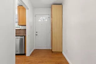 7020 18th Ave, Sacramento, CA 95820 - Photo 12