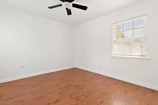 7020 18th Ave, Sacramento, CA 95820 - Photo 20