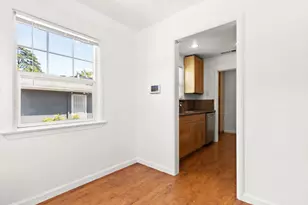 7020 18th Ave, Sacramento, CA 95820 - Photo 8