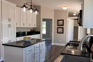 12155 Gilham Ct, Grass Valley, CA 95949 - Photo 10