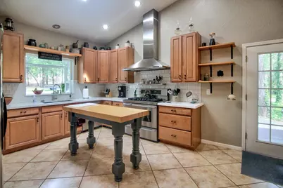 332 Coyote Ct, Georgetown, CA 95634 - Photo 16