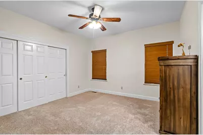 9885 E Louise, Manteca, CA 95336 - Photo 40