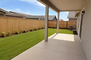 3802 Via Capitola, Madera, CA 93637 - Photo 10