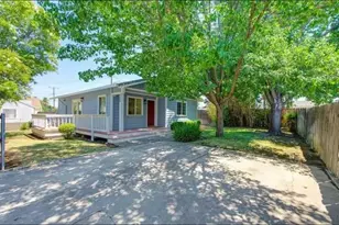 736 S School St, Lodi, CA 95240 - Photo 2