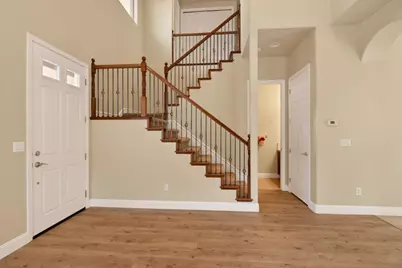 8221 Ashcrest Lane, Fair Oaks, CA 95628 - Photo 12