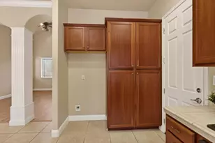 8221 Ashcrest Ln, Fair Oaks, CA 95628 - Photo 8