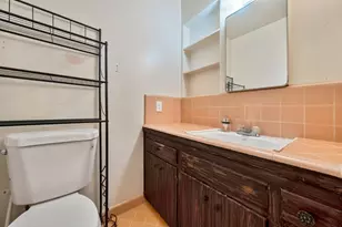 5205 Ethel Way, Sacramento, CA 95820 - Photo 16