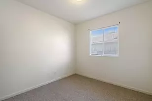9120 Bramwell Way, Sacramento, CA 95829 - Photo 14
