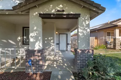 9120 Bramwell Way, Sacramento, CA 95829 - Photo 4