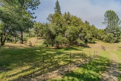 6216 Trout Lane, Mountain Ranch, CA 95246 - Photo 26
