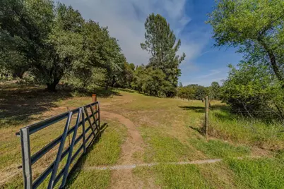6216 Trout Lane, Mountain Ranch, CA 95246 - Photo 22