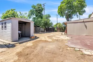 5900 64th St, Sacramento, CA 95824 - Photo 22