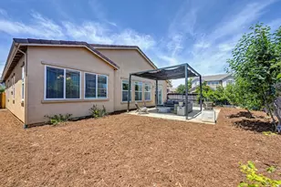 9715 Collie Way, Elk Grove, CA 95757 - Photo 44