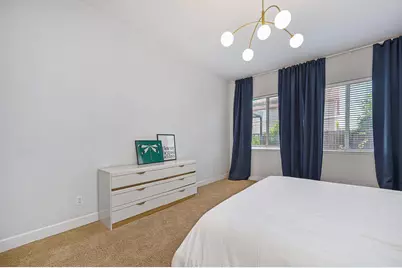 9715 Collie Way, Elk Grove, CA 95757 - Photo 32