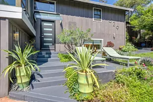 629 Canyon Dr, Auburn, CA 95603 - Photo 2
