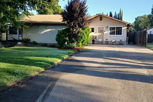 7570 Orange Dr, Citrus Heights, CA 95610 - Photo 6