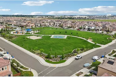 8985 Upbeat Way, Elk Grove, CA 95757 - Photo 46