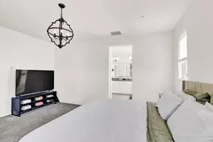 8985 Upbeat Wy, Elk Grove, CA 95757 - Photo 26