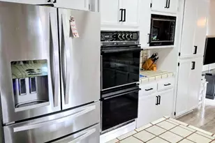 2340 Sleepy Hollow Dr, Shingle Springs, CA 95682 - Photo 2