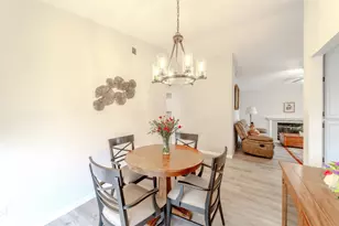 7044 Plume Way, Elk Grove, CA 95758 - Photo 10