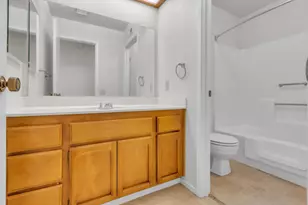 5 Rollingbrook Cir, Sacramento, CA 95833 - Photo 14