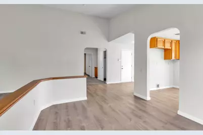 5 Rollingbrook Circle, Sacramento, CA 95833 - Photo 8