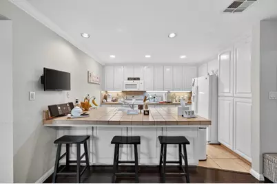 11 Park West Court, Sacramento, CA 95831 - Photo 10