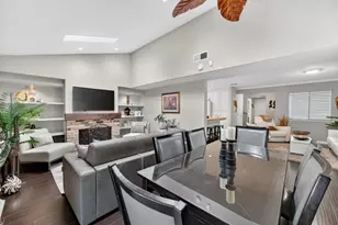 11 Park W Ct, Sacramento, CA 95831 - Photo 16