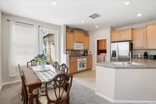2718 San Juan Rd, Sacramento, CA 95833 - Photo 12