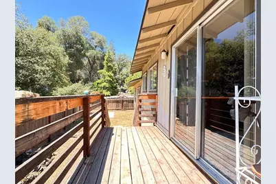 19380 Rockridge Way, Sonora, CA 95370 - Photo 12